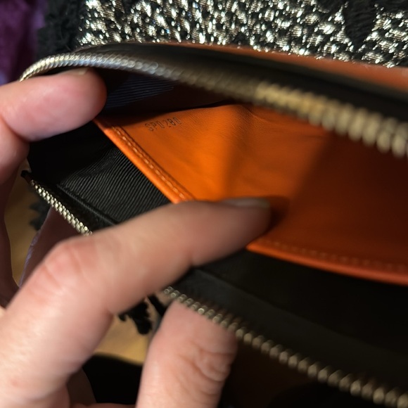 Men’s or Women’s Tiagrama Louis Vuitton Pochette holder and pouch! Comes w Box! - Picture 14 of 17